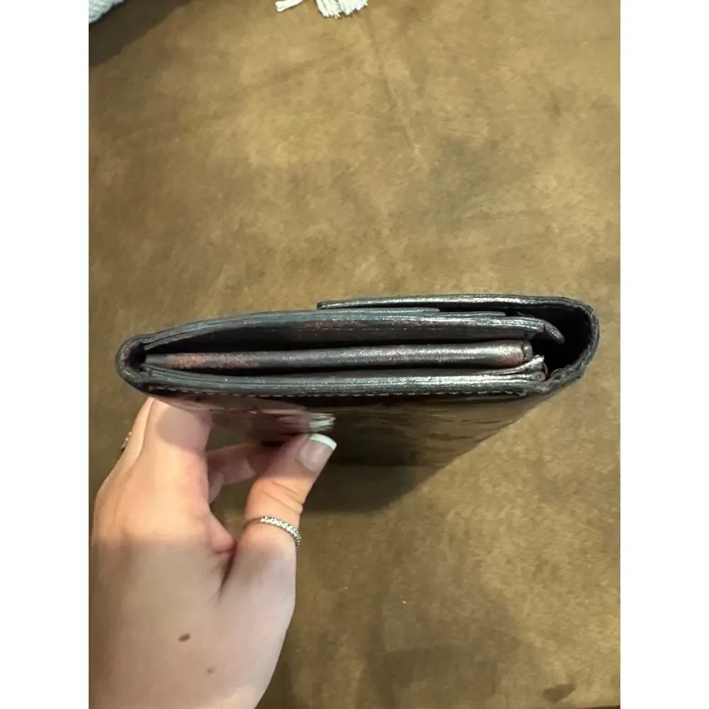 Louis Vuitton Monogram Vernis Sarah Wallet Amarante